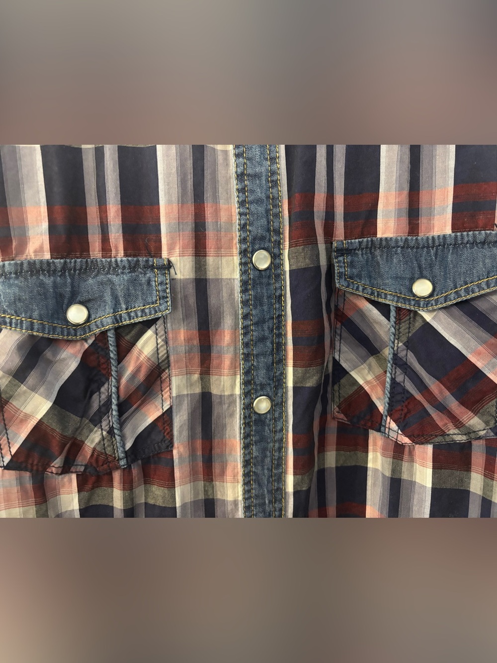 Western Plaid Cotton shirt - Picture 2 of 4